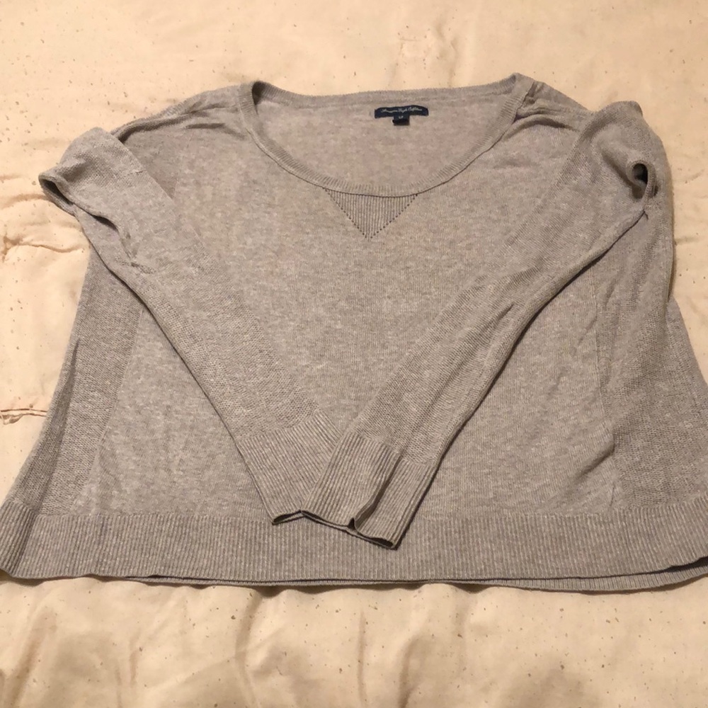American Eagle women sweater